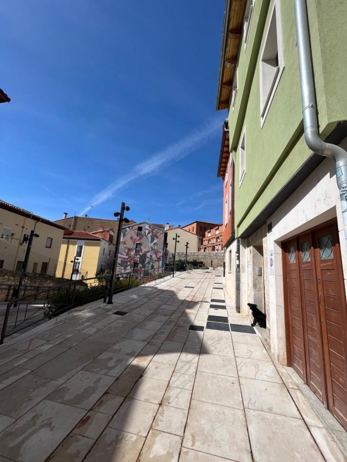 Atuaire Home Loft Con Encanto En El Corazon De Burgos Dauda Eksteriør bilde